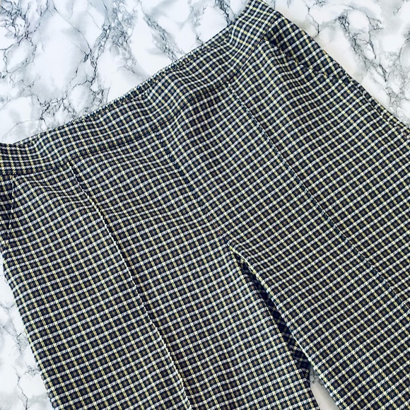 Cʜᴀʀᴛᴇʀ Cʟᴜʙ Tᴡᴇᴇᴅ Wɪᴅᴇ-Lᴇɢ Aɴᴋʟᴇ Pᴀɴɢs ɪɴ Nᴀᴠʏ & Yᴇʟʟᴏᴡ Pʟᴀɪᴅ Pʀɪɴᴛ - Picture 1 of 4